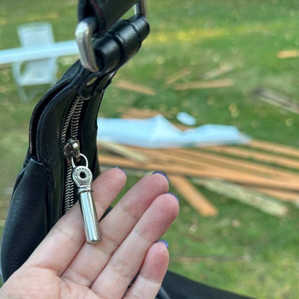 Burberry Black Leather Hobo Bag - Picture 5 of 16